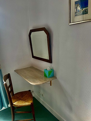 Chambre double avec salle de douche privée