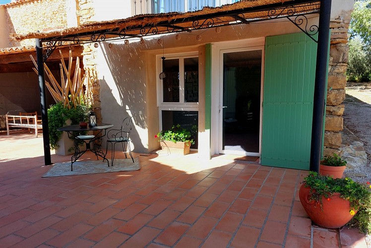 Le Mas des Loges - Chambre d'hôtes L'Insolite