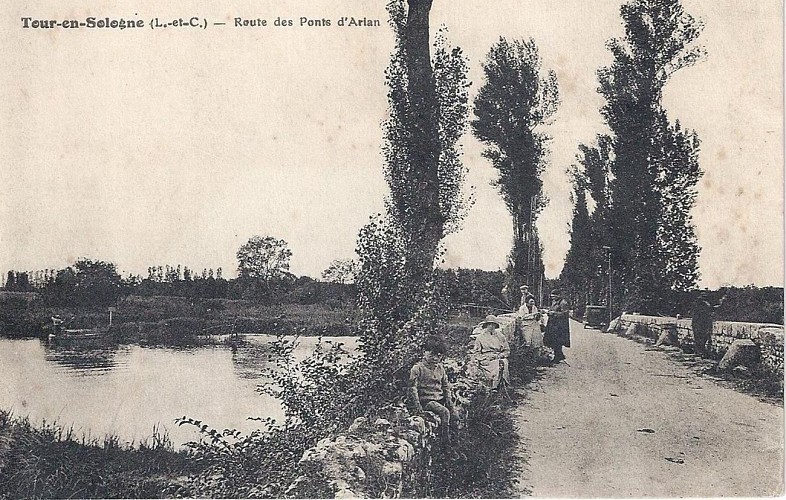 Le carrefour et les ponts d'Arian