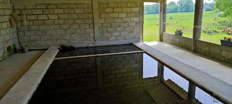 Les bassins du lavoir- Saint Gilles Pligeaux