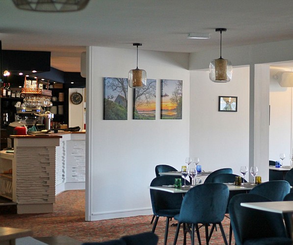 o-la-la-bar-restaurant-saint-germain-sur-ay