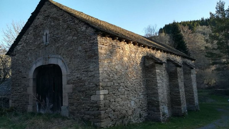 Grange fortifiée au moulin de la Resse