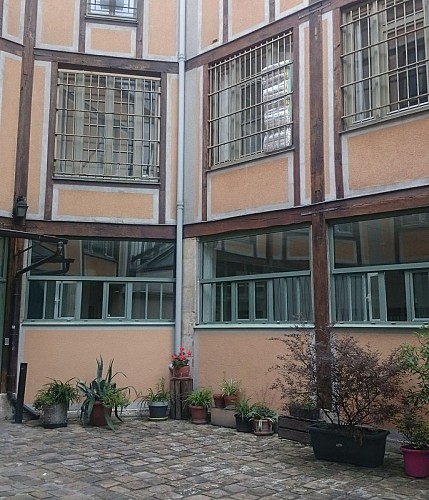 75011 Passage Cheval Blanc