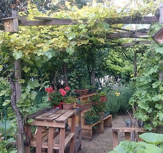 75012 Square Leo Ferré