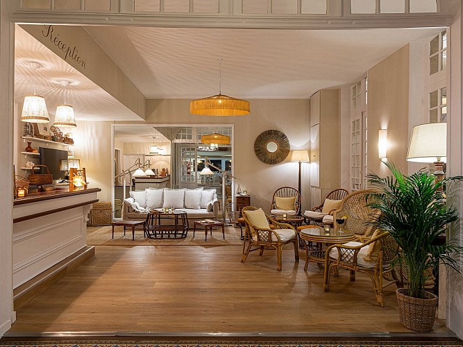 HoteldelaPlage---Lobby