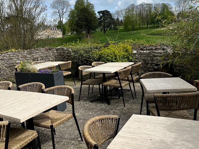 Fromagerie du château - terrasse