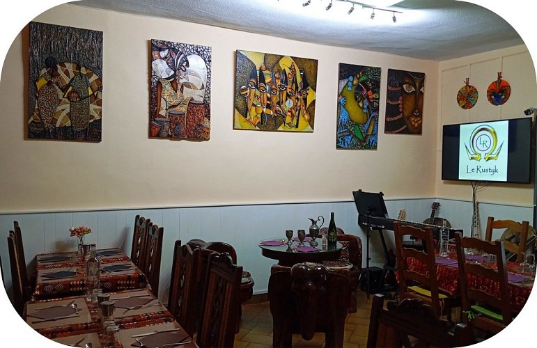 Le Rustyk - Restaurant, Bistrot, Bar