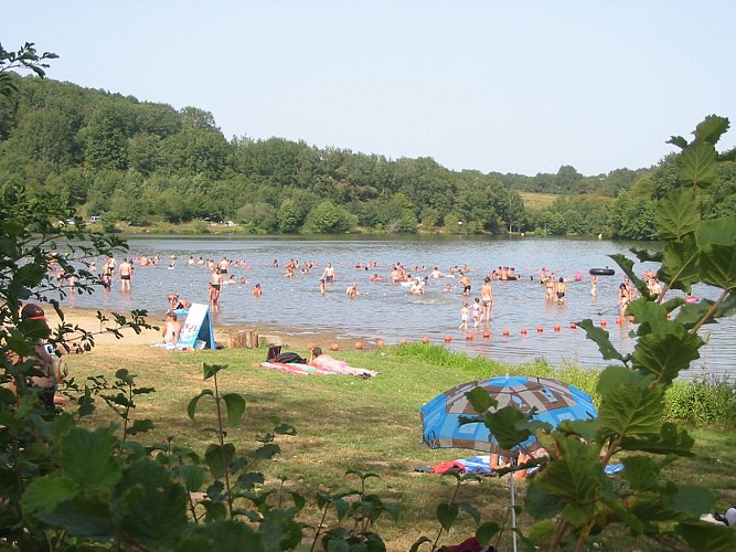 Base de loisirs du plan d'eau de Vieure