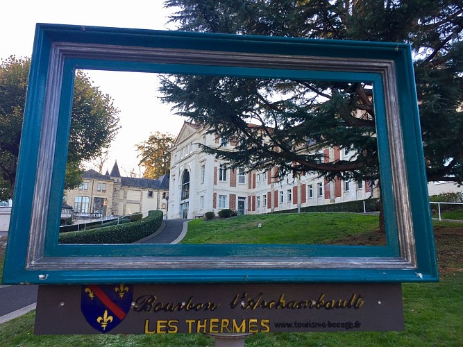 Pas à pas "Thermal" et "Historique" - Bourbon-l'Archambault