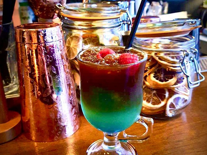 Cocktail---Sparks-©Facebook