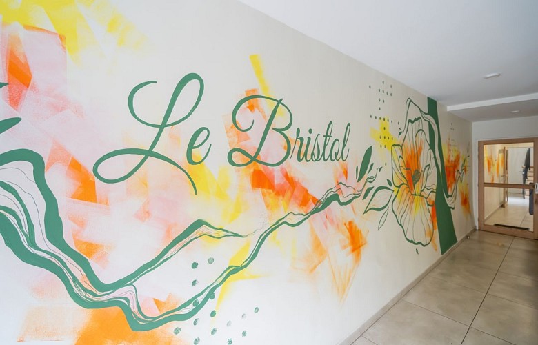 LeBristol - Entree - OLORON SAINTE-MARIE