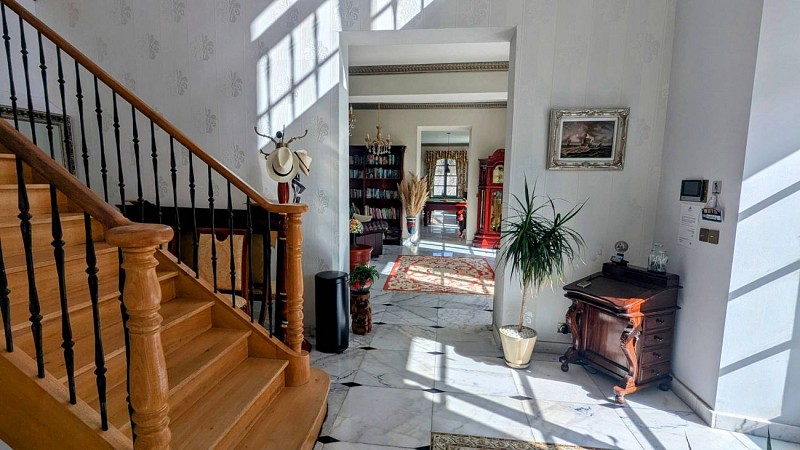 Chateau Roquehort Entrée