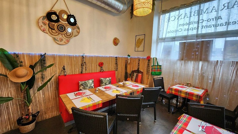 Ajoupa Biarritz salle 5