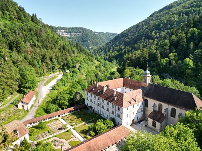 Monastere aérienne2 ©Valdeconsolation