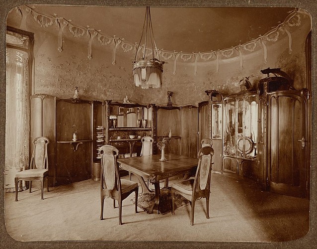 Salle à manger de l'hôtel Guimard en 1910