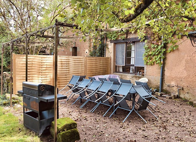 Gîte les communs - Côté château