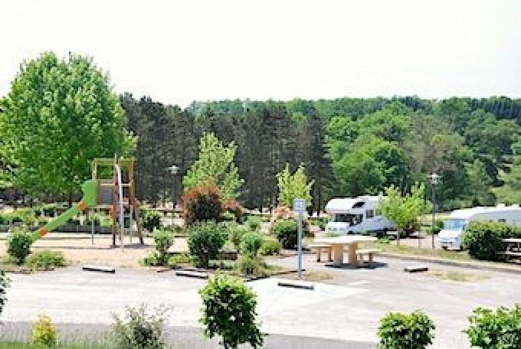 Aire d'accueil camping-car_1