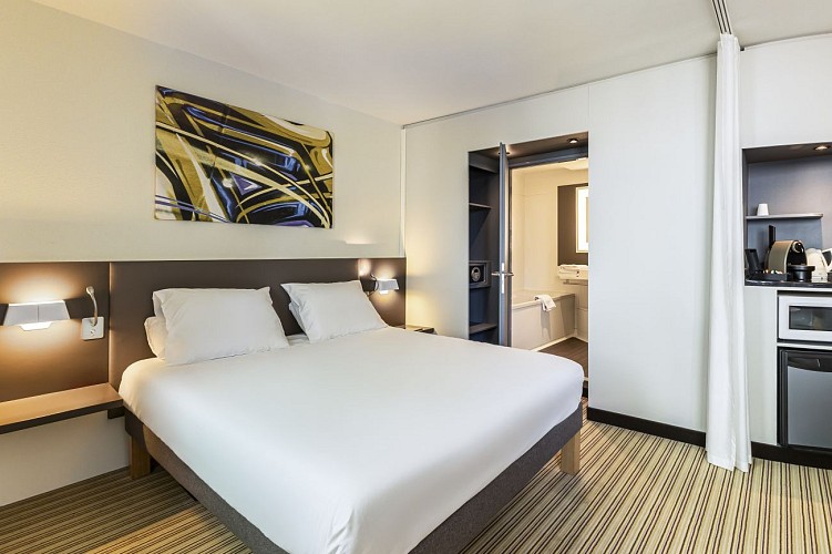 Novotel Suites Lille Gare Europe 5240