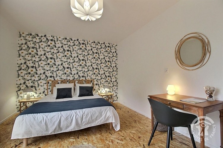 Les Grandes Epinettes