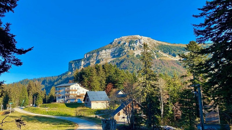 Résidence les 3 Sommets au Col de Porte - appartement Chamechaude 4 à 6 personnes