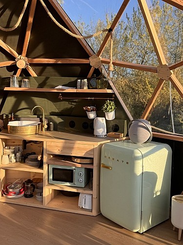 Géode étoilée en bord de Loire