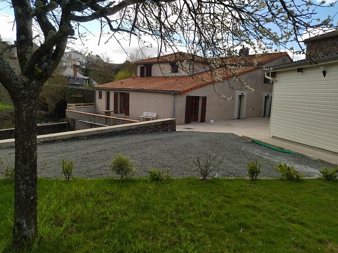 Gite de groupe La Maison de l'Evre