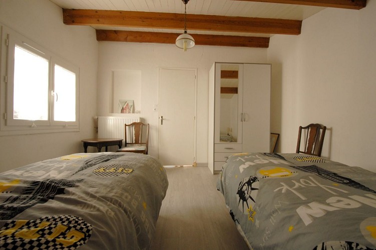 MAISON DE VACANCES DANS LE BOIS DE LA CHAISE, PROCHE PLAGE DES DAMES SUR L'ÎLE DE NOIRMOUTIER