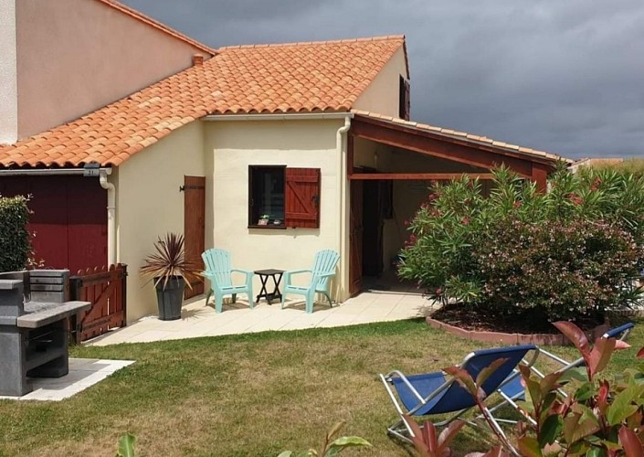 BLUE COTTAGE 85 - MME PAGES - 4 PERS