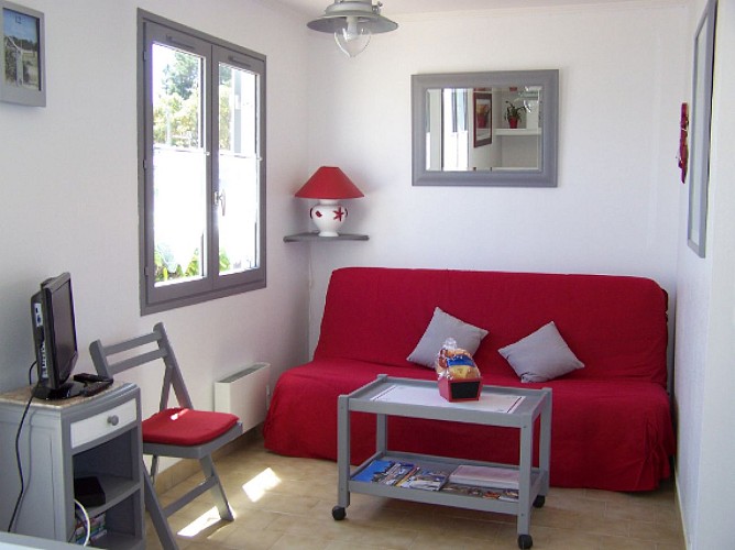 MME DROUIN MAISON INDIVIDUELLE 3 PERSONNES