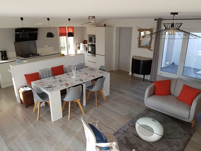 MME IBLED - MAISON INDIVIDUELLE 8 PERSONNES