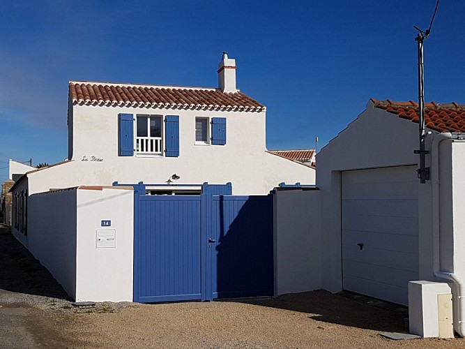 MME IBLED - MAISON INDIVIDUELLE 8 PERSONNES