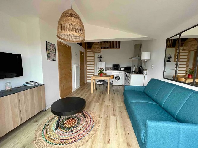 MME MONNIER - MAISON 4 PERSONNES