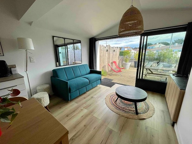 MME MONNIER - MAISON 4 PERSONNES