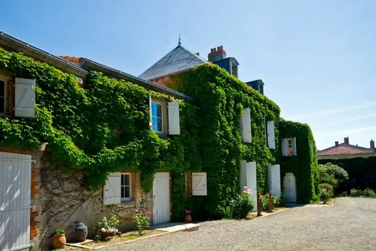 GITES LE VIEUX LOGIS - LE PANACHE