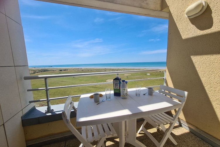 Appartement face à l'océan dans résidence avec piscine chauffée à Saint Jean de Monts en Vendée