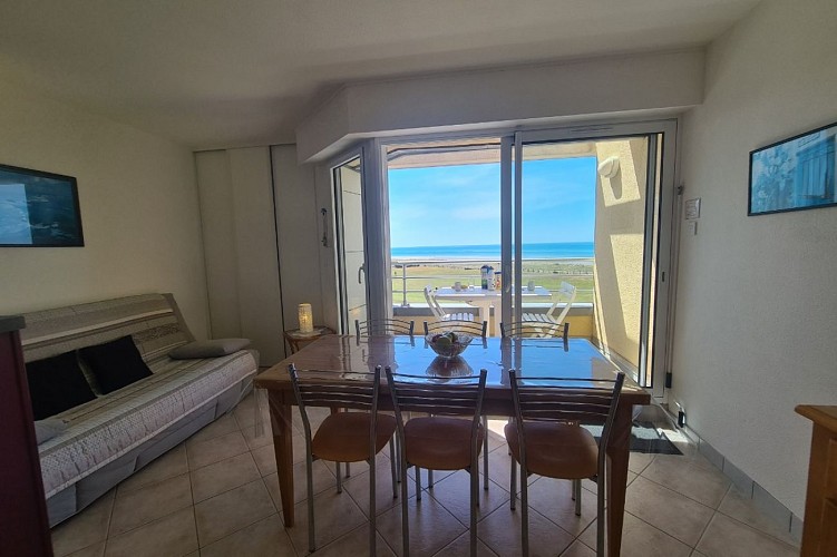 Appartement face à l'océan dans résidence avec piscine chauffée à Saint Jean de Monts en Vendée