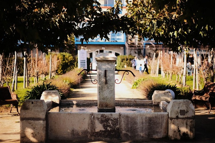 Hôtel Eco-Domaine la Fontaine