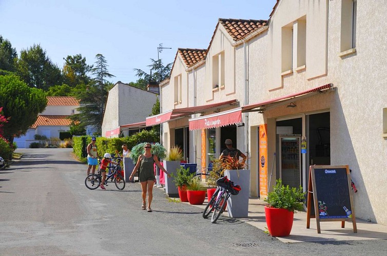 YELLOH VILLAGE LE JARD