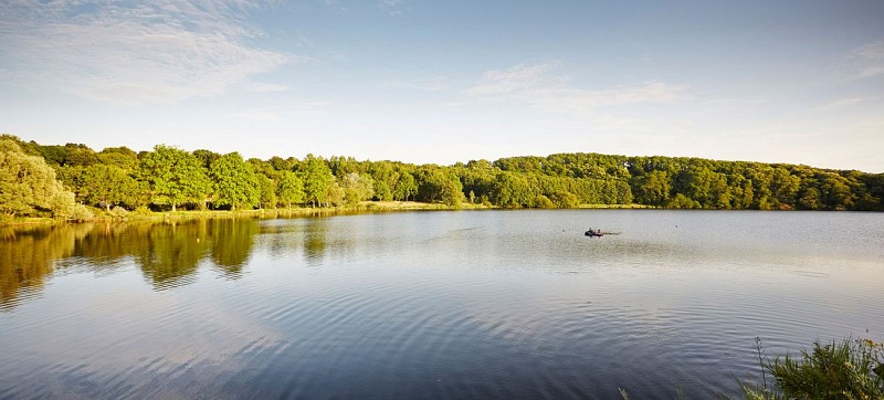 CAMPING DU LAC DU JAUNAY