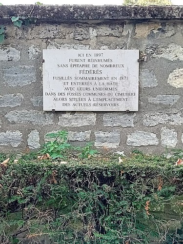 Plaque commémorant les Fédérés