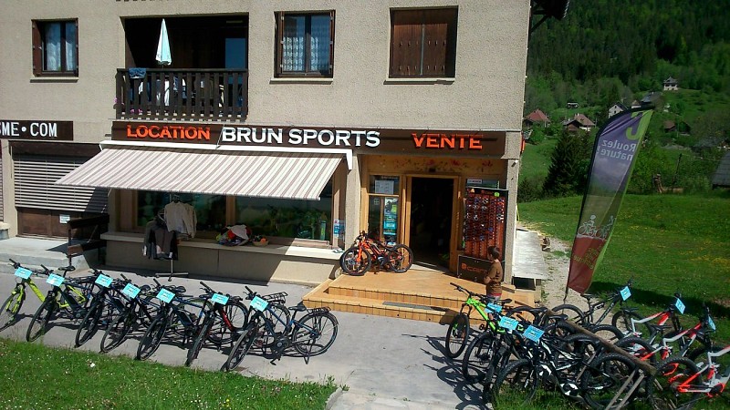 Magasin Brun Sports et location de vélo