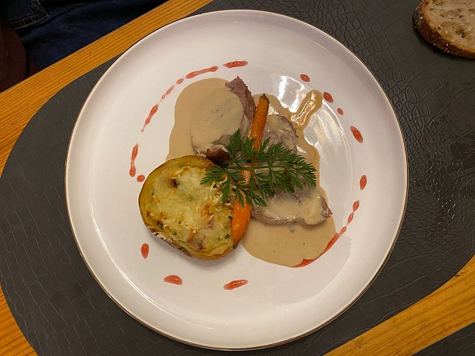 estaminet_chateau_rochechouart_poltourisme (4)