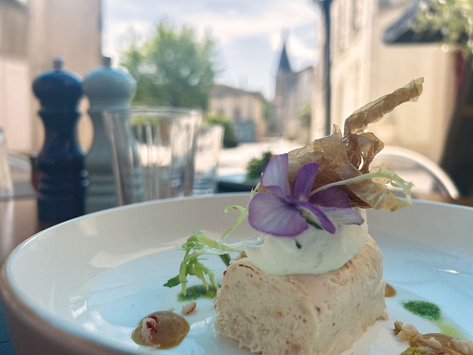 Rochechouart - restaurant l'Estaminet du Château 4