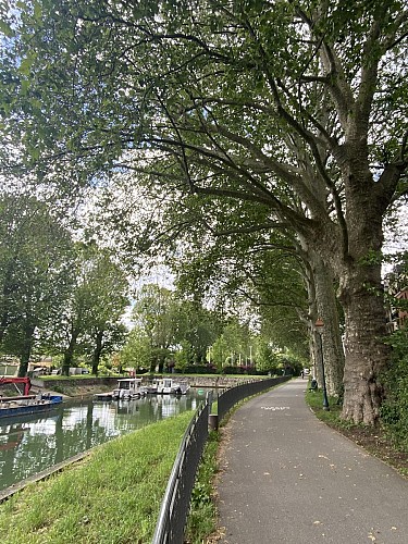 Canal de Saint-Maur