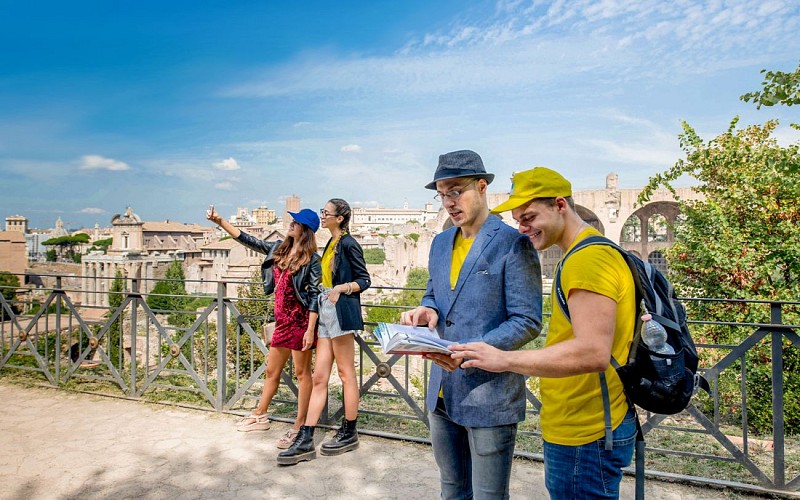 Hosted Entry to Colosseum, Palatine Hill & Roman Forum