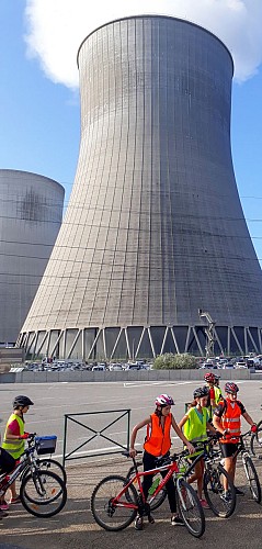 Outdoor guided tour of the Power Plant