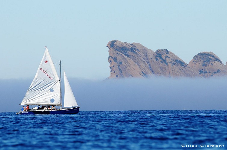 Balade en mer sur un voilier