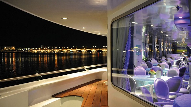 pont_nuit_MS_Cyrano_de_Bergerac_CroisiEurope©Gregory_Gerault