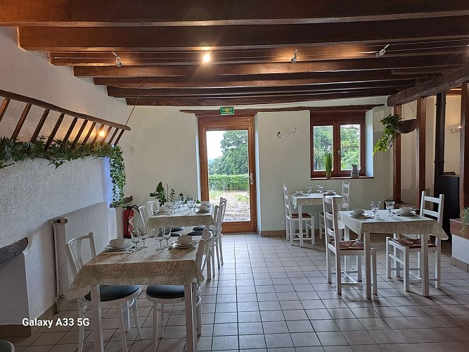 Intérieur du restaurant So Tea's à Moissannes©So Tea's