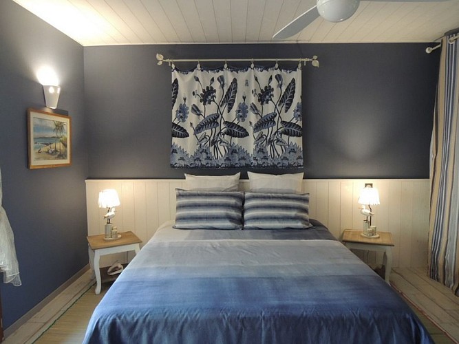 HLOAQU040V502ZJQ - Buzios 01